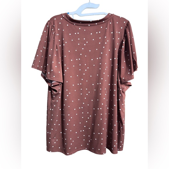Maurices 24/7 XXL Charlotte Polka dot flutter sleeve - Picture 4 of 4